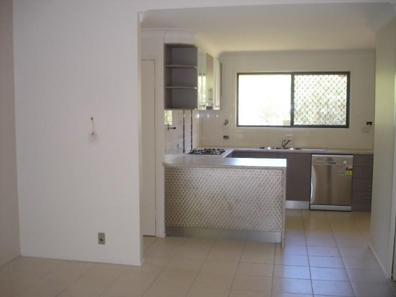 1/59 Kitchener Street, South Toowoomba QLD 4350