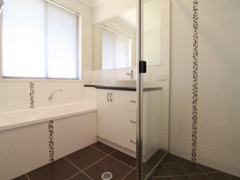 18 Edwin Street, Westbrook QLD 4350