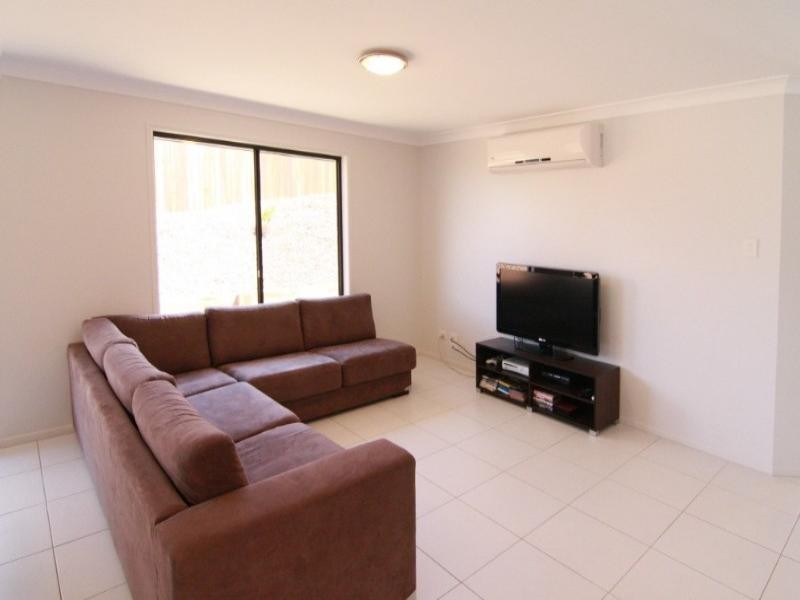 18 Edwin Street, Westbrook QLD 4350