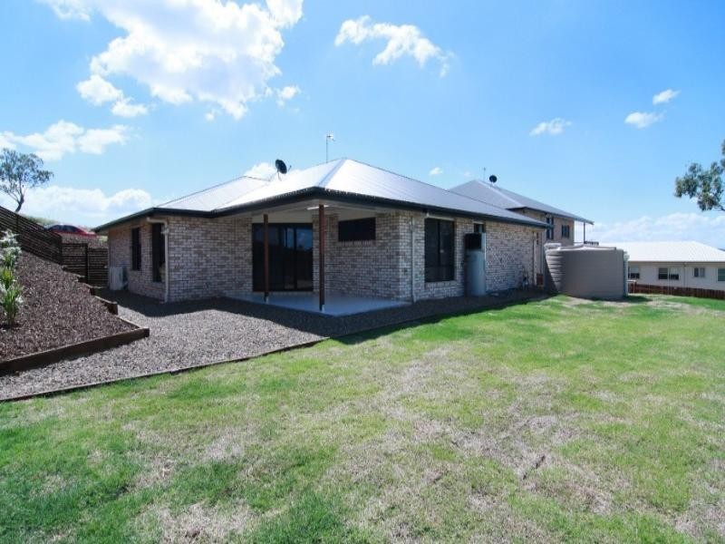 18 Edwin Street, Westbrook QLD 4350