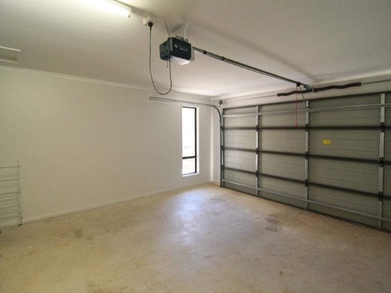 18 Edwin Street, Westbrook QLD 4350