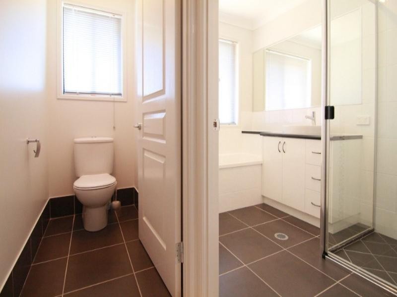 18 Edwin Street, Westbrook QLD 4350