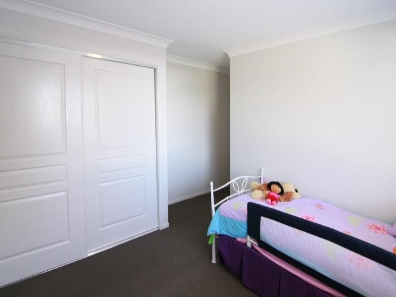 18 Edwin Street, Westbrook QLD 4350