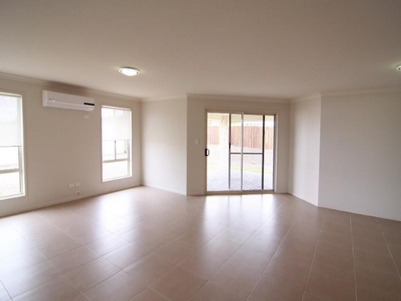 58 Whitman Street, Westbrook QLD 4350