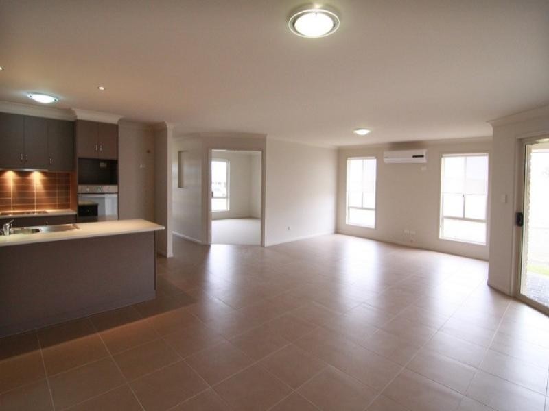 58 Whitman Street, Westbrook QLD 4350