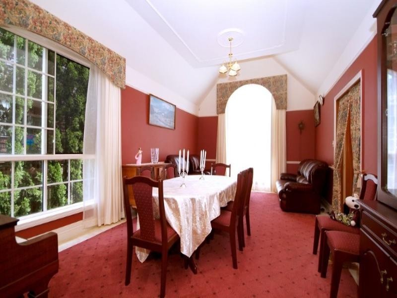 Mount Lofty QLD 4350