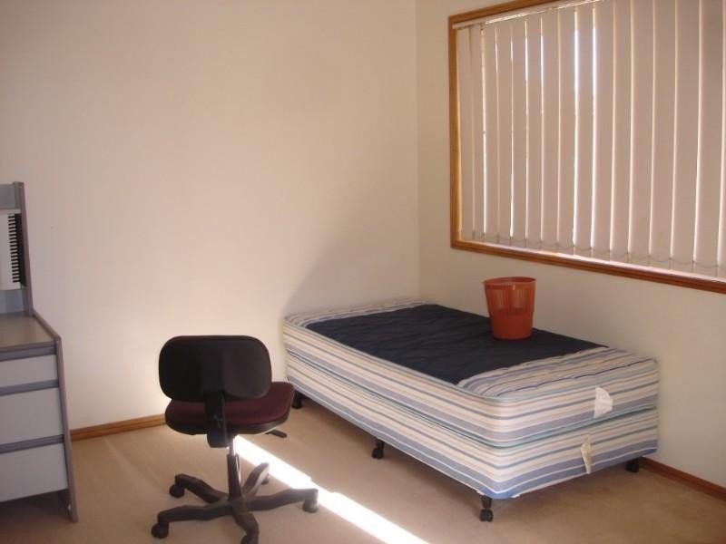 2/23 Platz Street, Darling Heights QLD 4350