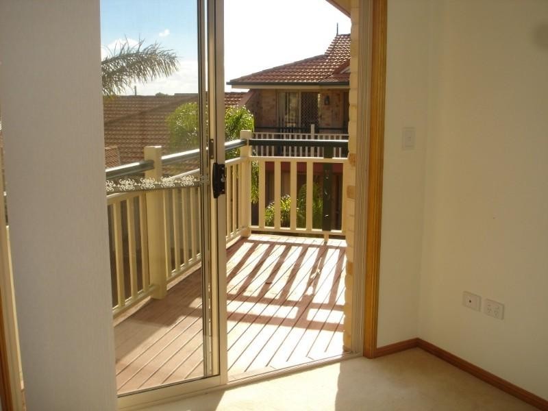 2/23 Platz Street, Darling Heights QLD 4350