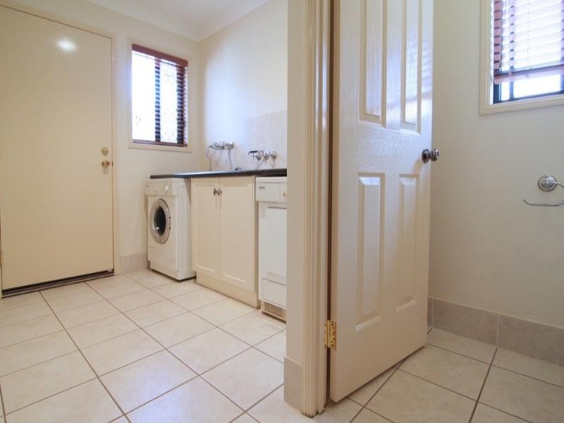 1/3 High Street, Rangeville QLD 4350