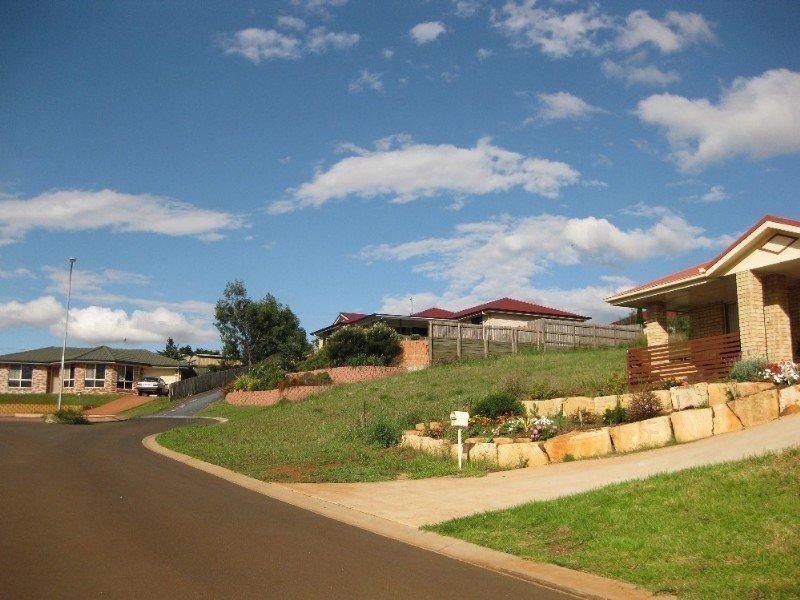 6 Myora Close, Darling Heights QLD 4350