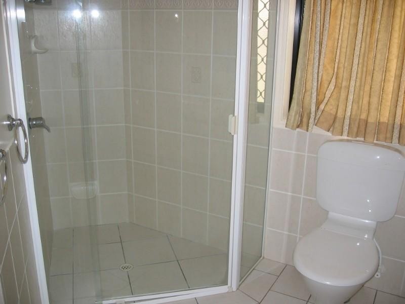 21 Paddington Court, Middle Ridge QLD 4350