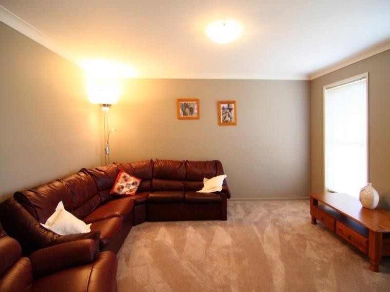 3 Carla Crescent, Westbrook QLD 4350