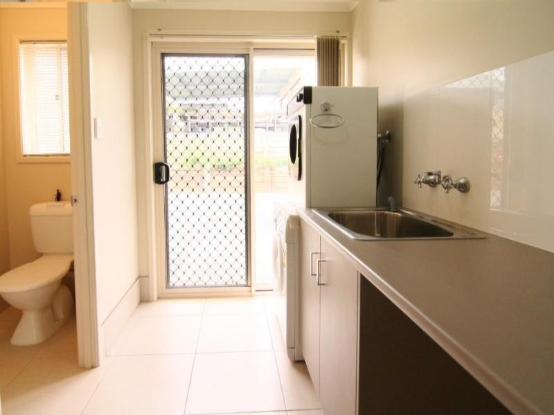 3 Carla Crescent, Westbrook QLD 4350