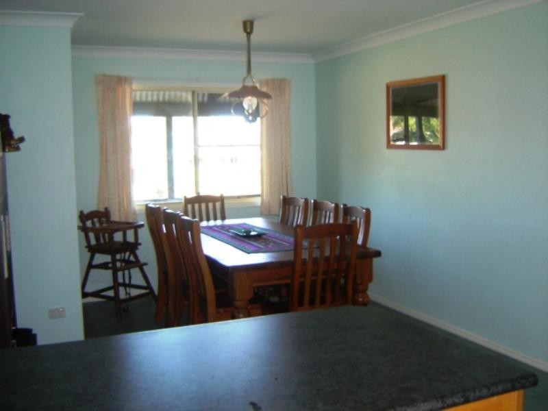 24 Manor Street, Drayton QLD 4350