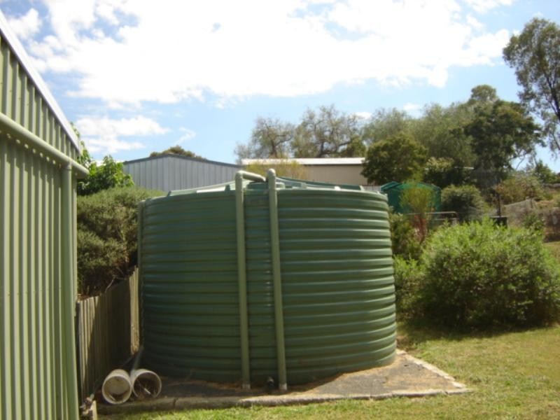 24 Manor Street, Drayton QLD 4350