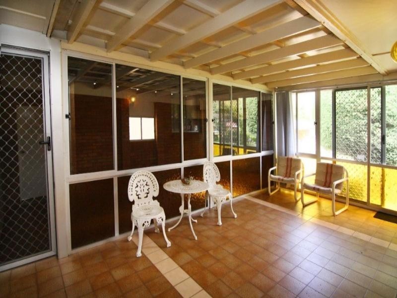 12 Farr Street, Kearneys Spring QLD 4350