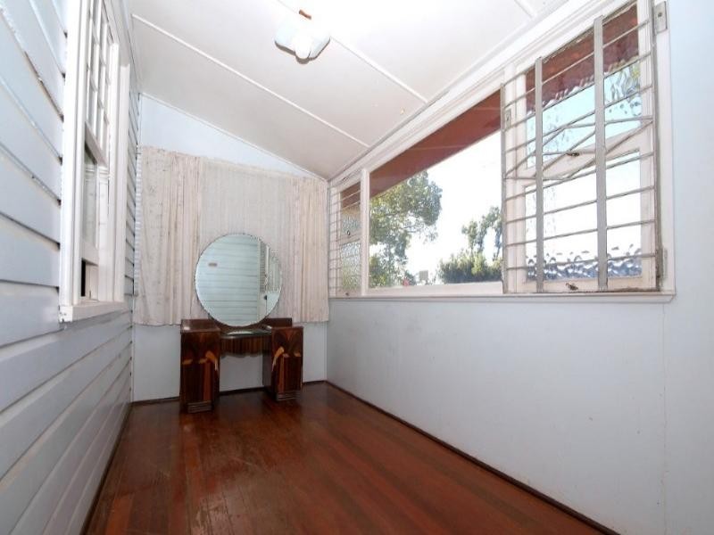 6 Gore Street, Toowoomba City QLD 4350