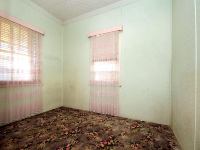 6 Gore Street, Toowoomba City QLD 4350