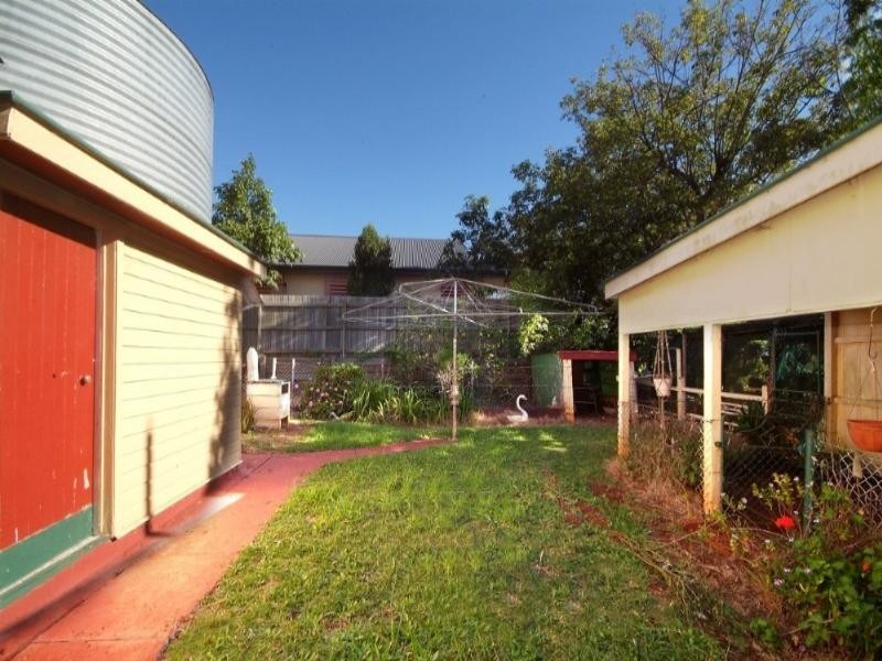 6 Gore Street, Toowoomba City QLD 4350