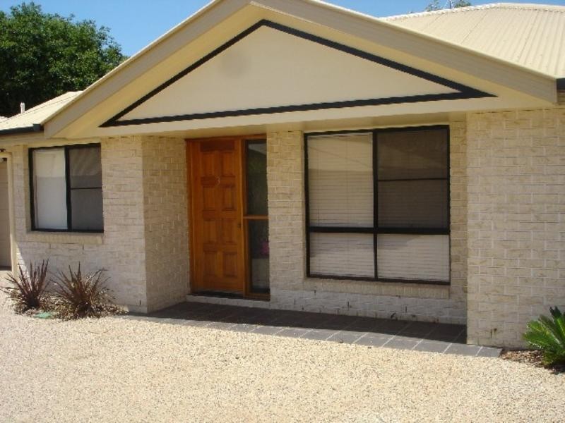 3/451 Alderley Street, Harristown QLD 4350