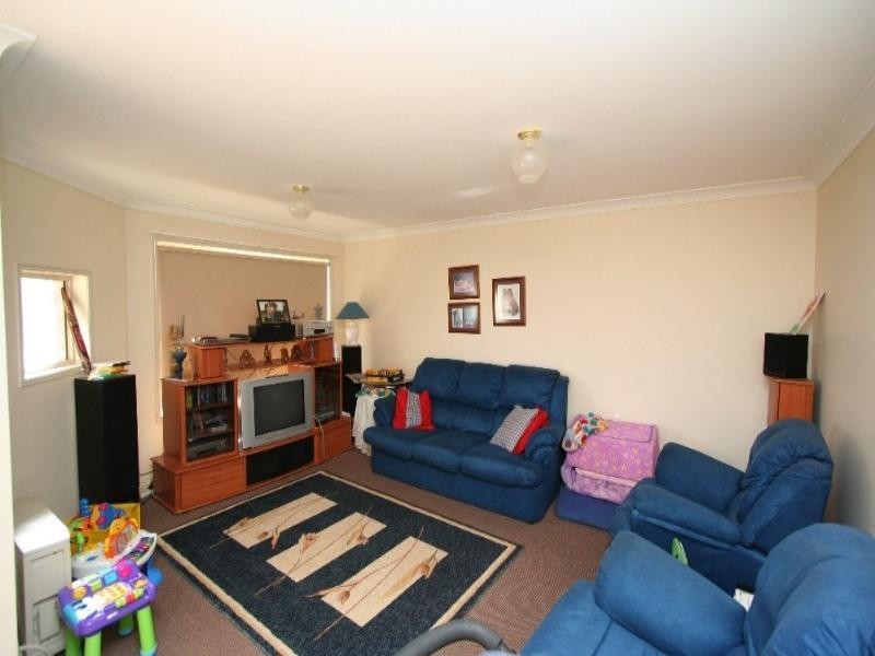 1 Elvery Court, Middle Ridge QLD 4350