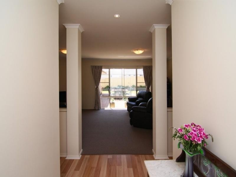 2 Schaefer Court, Westbrook QLD 4350