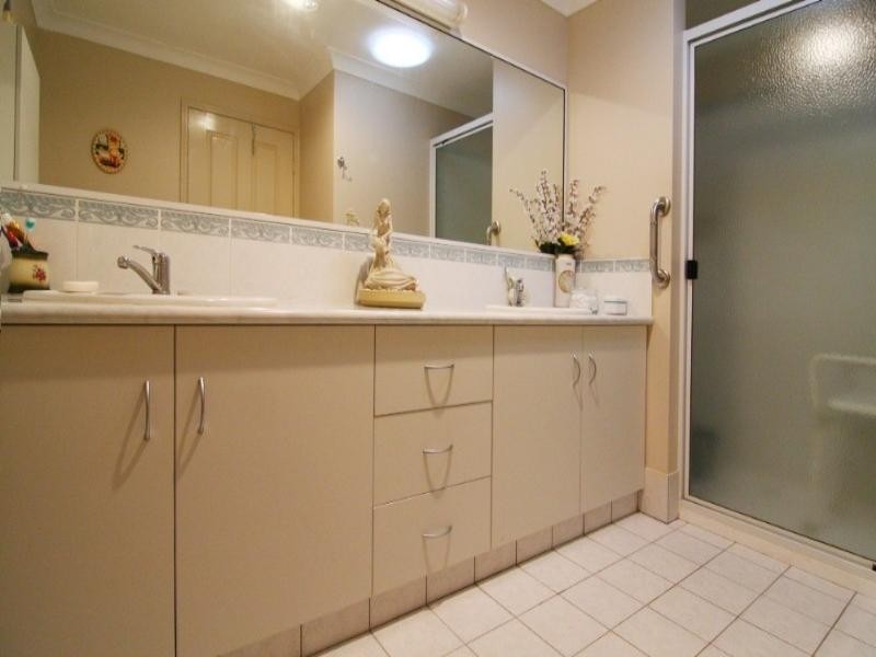 104/530 Bridge Street, Wilsonton QLD 4350