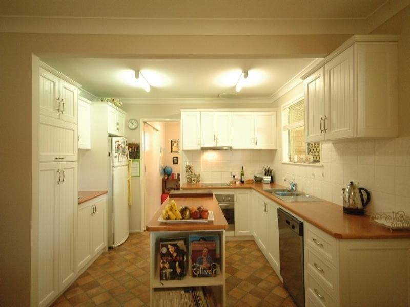 25 Sardon Street, Centenary Heights QLD 4350