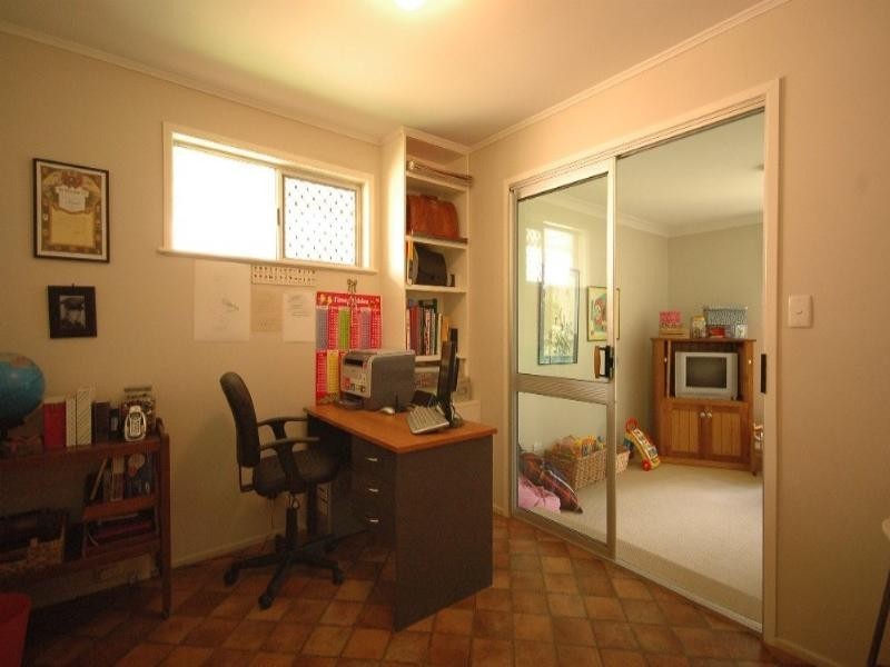 25 Sardon Street, Centenary Heights QLD 4350