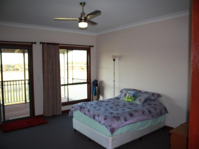 Biddeston QLD 4401