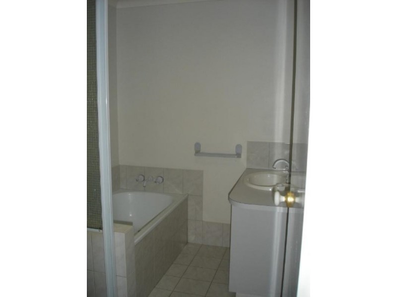 18/5 Clifford Street, Toowoomba QLD 4350