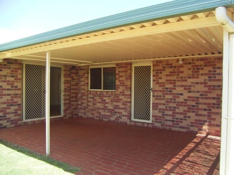 8 Duncan Street, Wilsonton Heights QLD 4350