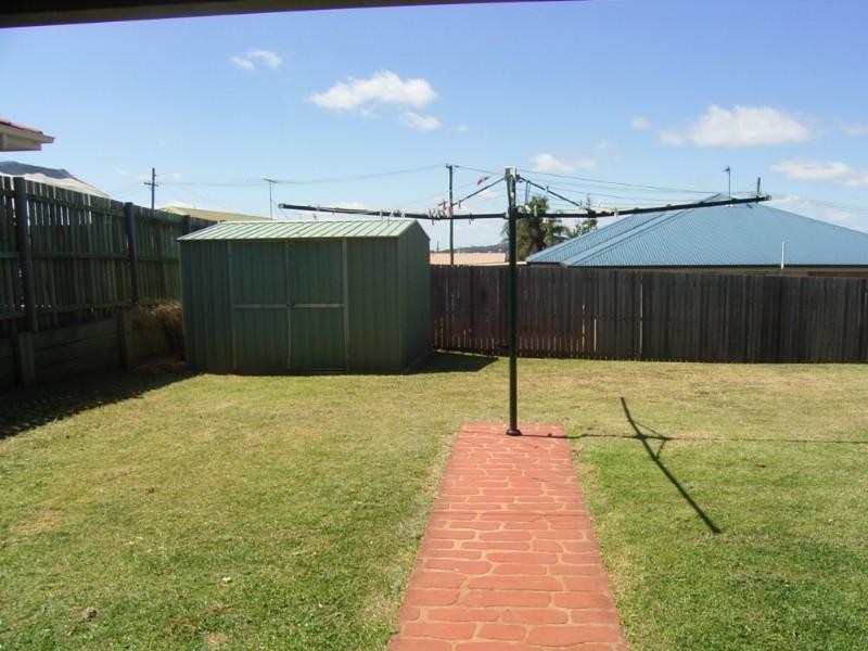 8 Duncan Street, Wilsonton Heights QLD 4350