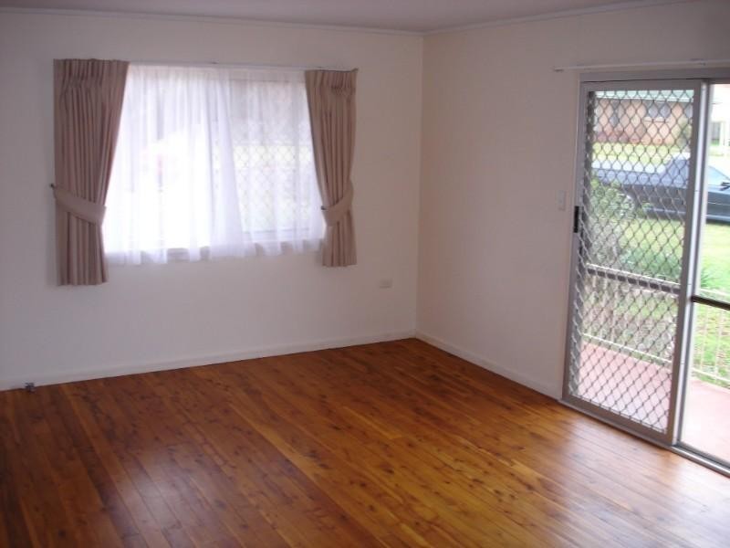 56 Noll Street, Kearneys Spring QLD 4350