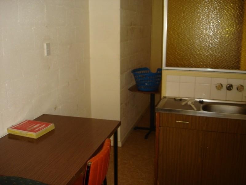 3/2 Tame Street, Toowoomba QLD 4350