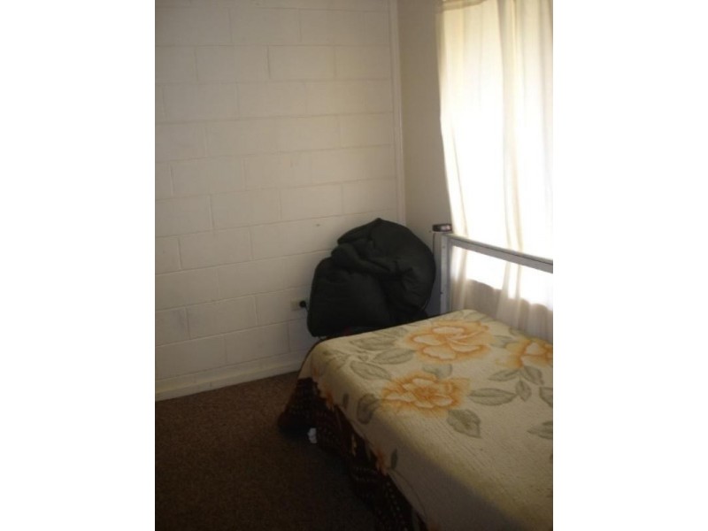 3/2 Tame Street, Toowoomba QLD 4350