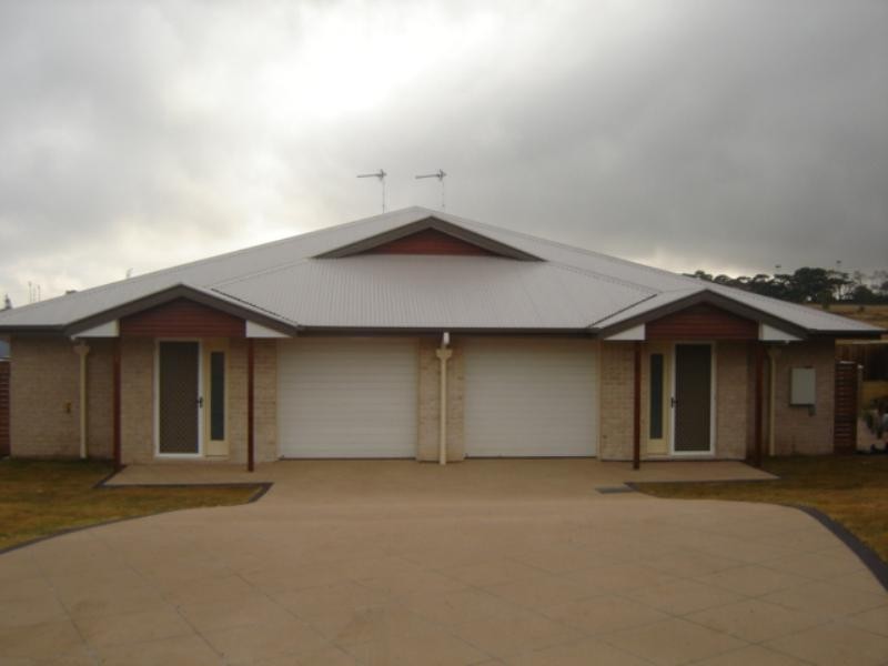 17 Winning Street, Glenvale QLD 4350