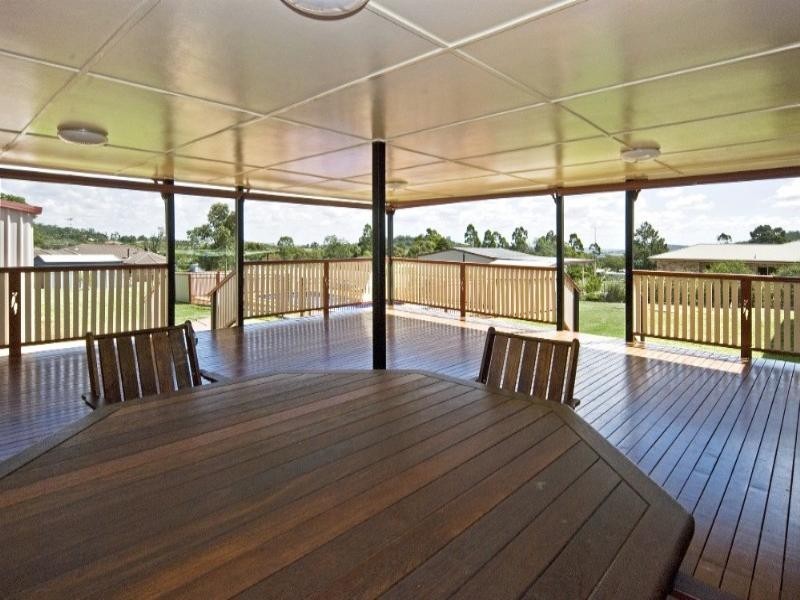 1 Tarranganda Court, Glenvale QLD 4350