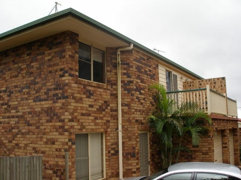 4/240 Spring Street, Middle Ridge QLD 4350