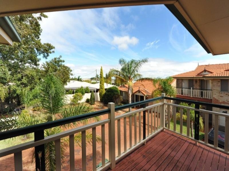 2/23 Platz Street, Darling Heights QLD 4350