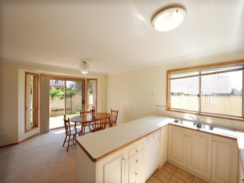 2/23 Platz Street, Darling Heights QLD 4350