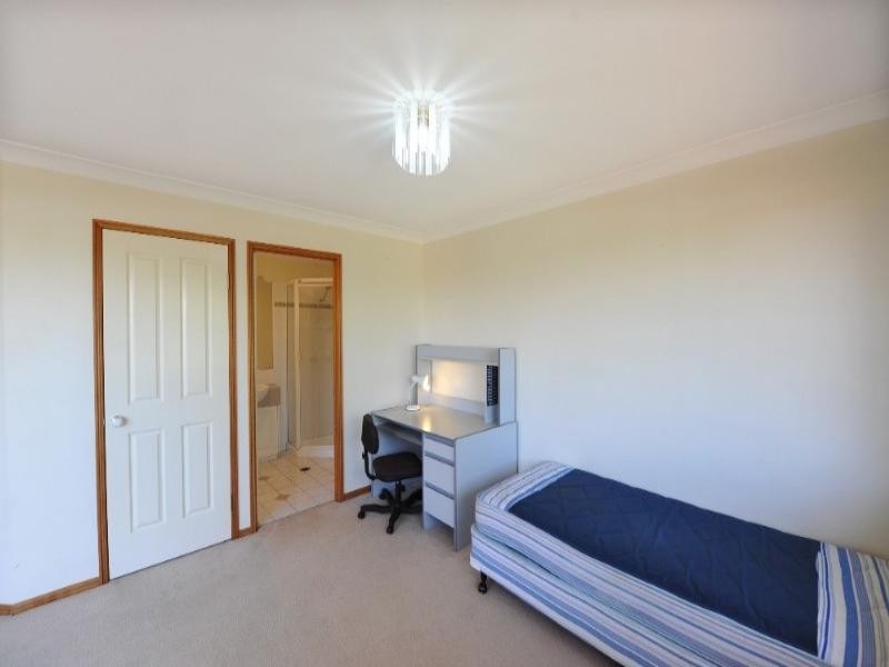 2/23 Platz Street, Darling Heights QLD 4350