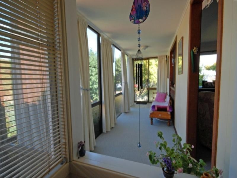 239 North Street, Wilsonton QLD 4350