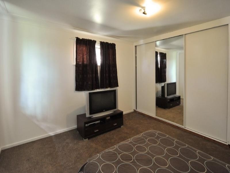 1a Gaydon Street, Newtown QLD 4350