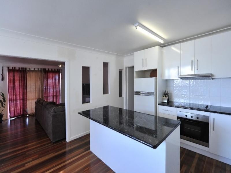 1a Gaydon Street, Newtown QLD 4350