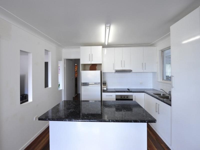 1a Gaydon Street, Newtown QLD 4350