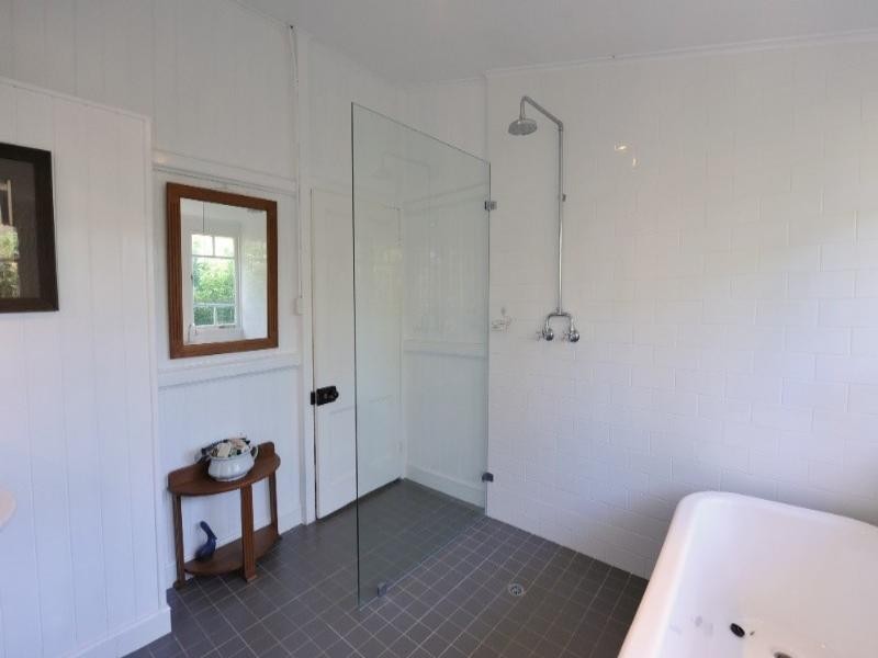 4 Lawrence Street, South Toowoomba QLD 4350