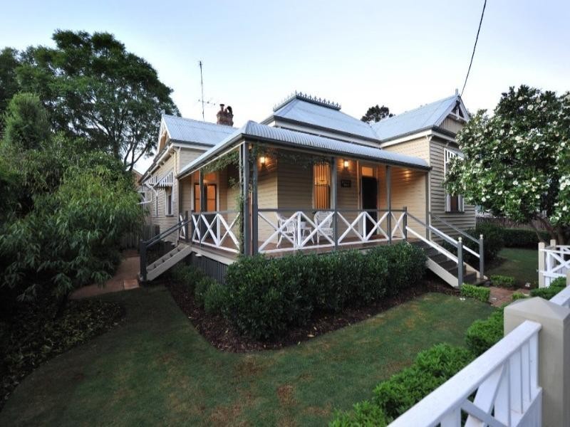 5 Godsall Street, East Toowoomba QLD 4350