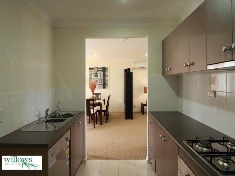 337 Spring Street, Kearneys Spring QLD 4350