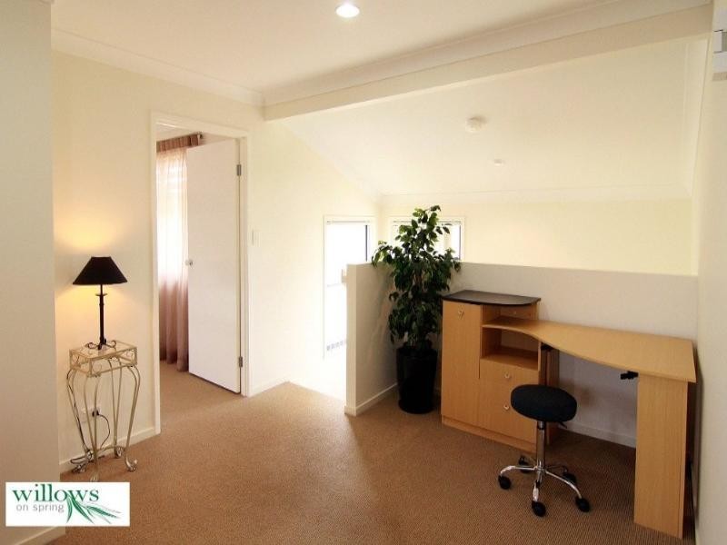 337 Spring Street, Kearneys Spring QLD 4350